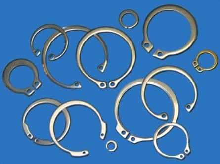 Circlips_and_Retaining_Rings